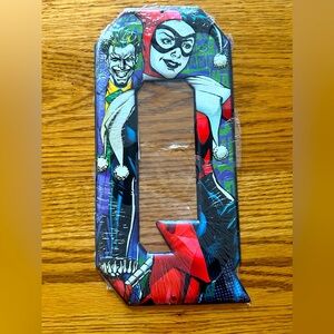 New Justice League Metal Letter Q with Flash Design NIP NOS Factory Sealed.